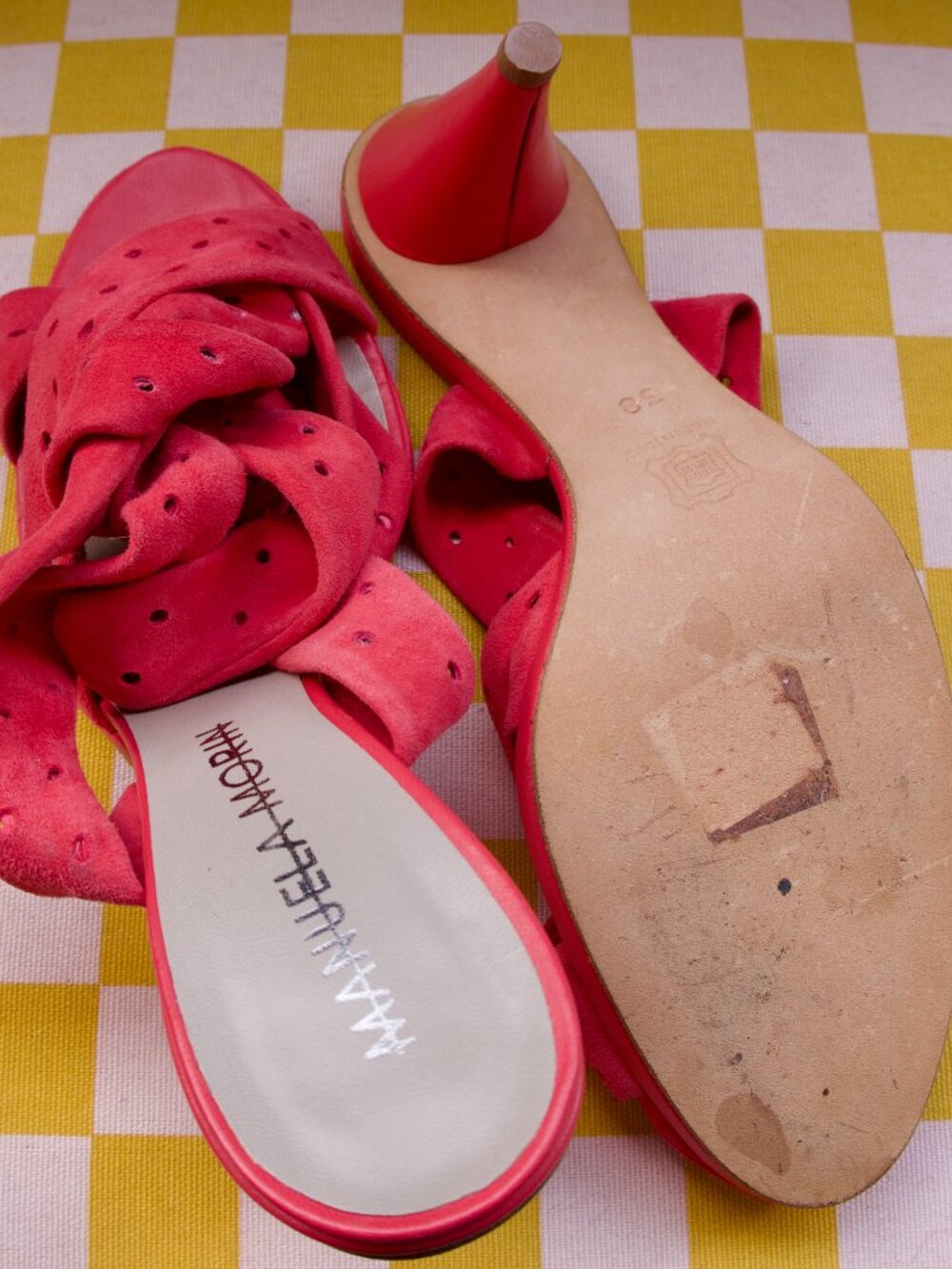 Vintage Manuela Morin Le Flesh Coral Suede Perforated Ankle Tie Heels Size 38 - Picture 6 of 16
